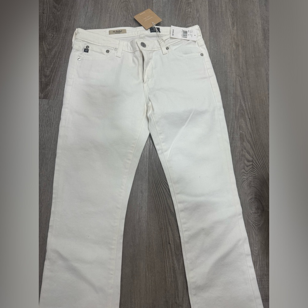 Beautiful jeans women ADRIANO GOLDSCHMIED size 28R new